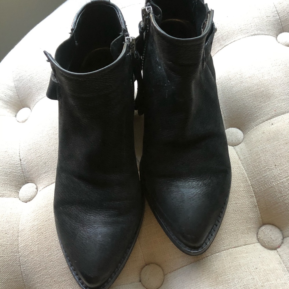 Dolce Vita booties
